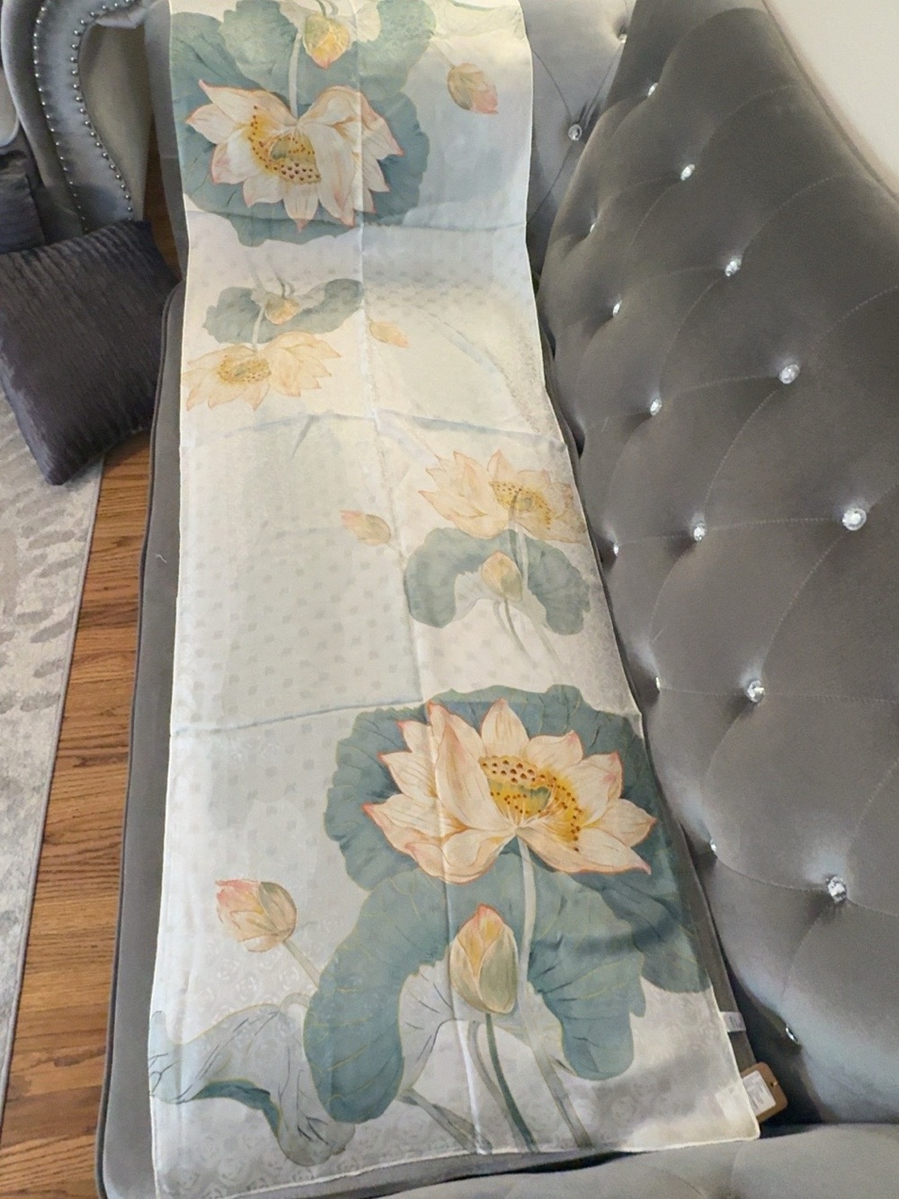 NWT Zhen Si Xiang 100% Silk Lotus Floral Scarf 66” x 21”